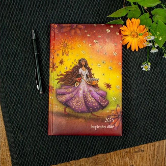 ✨ Poslední kusy diářů od Lucie Ernestové! ✨ Pokud miluješ její něžné ilustrace a inspirativní styl, teď je ten správný...